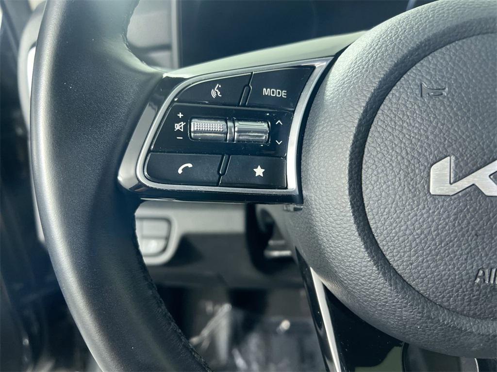 used 2024 Kia Seltos car, priced at $18,950