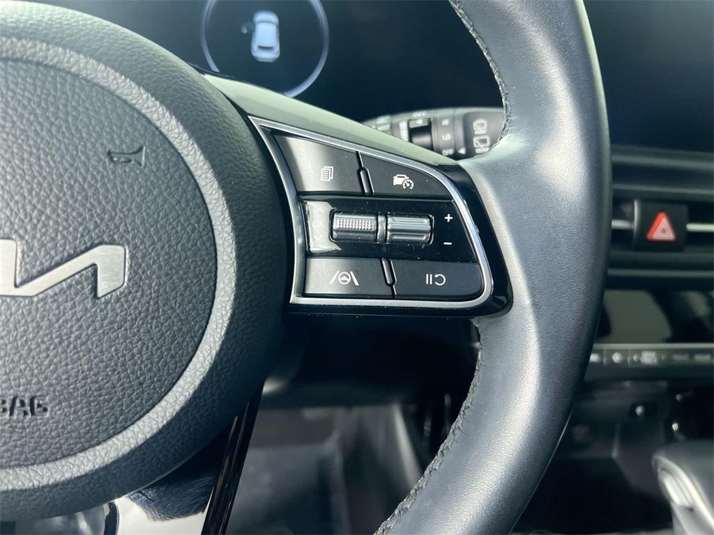 used 2024 Kia Seltos car, priced at $18,950