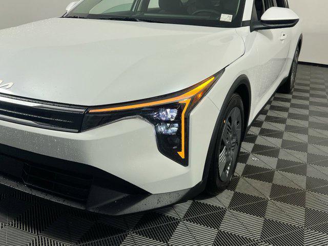 new 2025 Kia K4 car, priced at $23,715