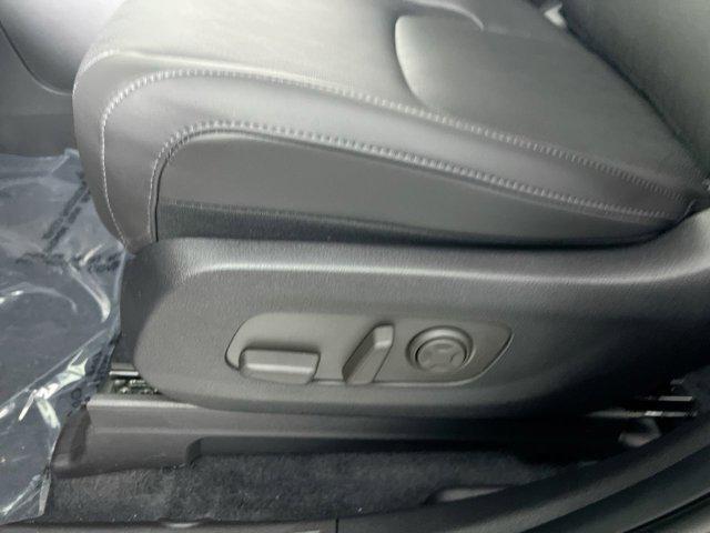 new 2025 Kia Carnival Hybrid car, priced at $45,260