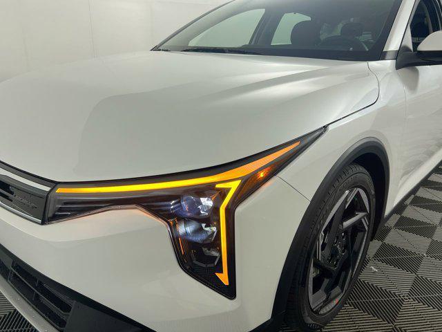 new 2025 Kia K4 car, priced at $22,392