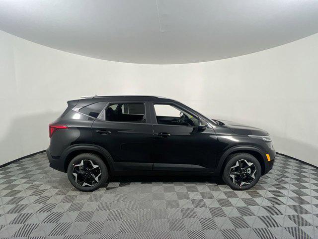 new 2025 Kia Seltos car, priced at $25,544