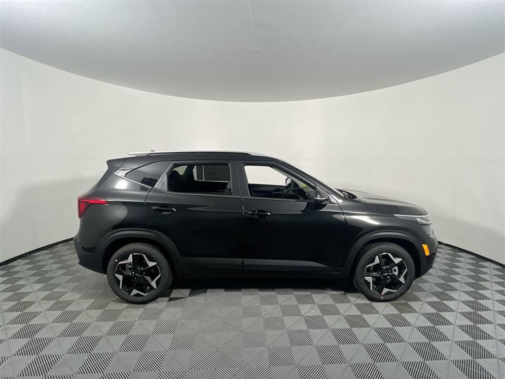 new 2025 Kia Seltos car, priced at $23,857