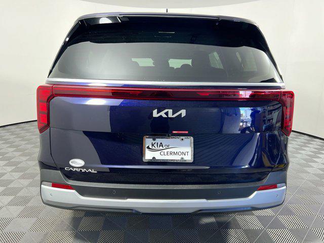 new 2025 Kia Carnival car, priced at $43,075