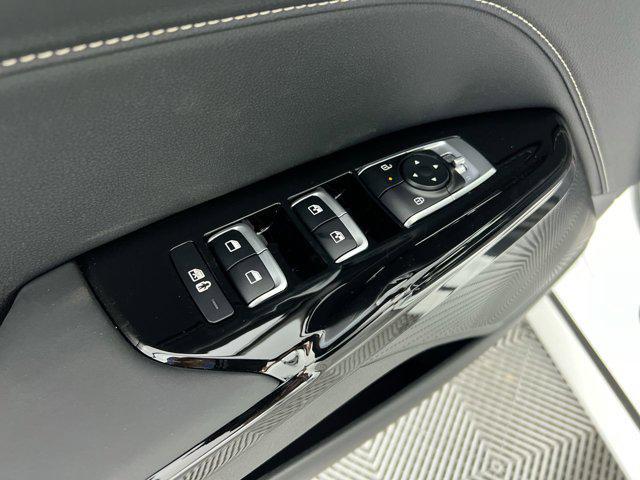 new 2025 Kia K5 car, priced at $30,100