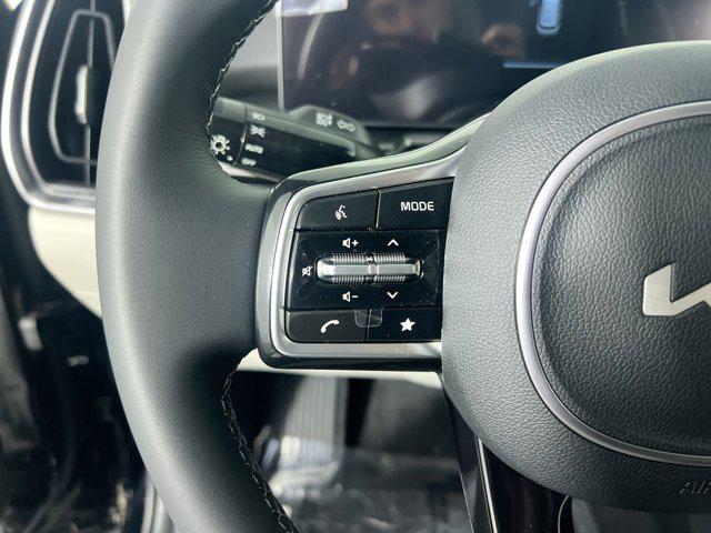 new 2025 Kia Sorento car, priced at $37,890