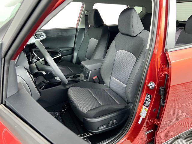 new 2025 Kia Soul car, priced at $24,615
