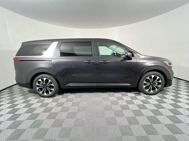 used 2024 Kia Carnival car, priced at $35,750