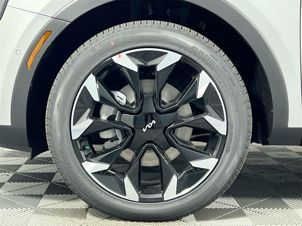 new 2025 Kia Sorento car, priced at $33,427