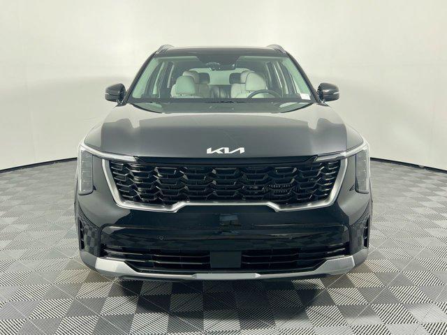 new 2025 Kia Sorento car, priced at $35,214