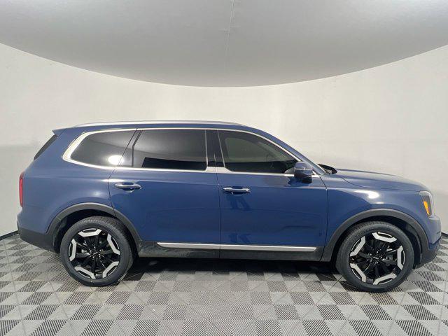 used 2023 Kia Telluride car, priced at $30,500