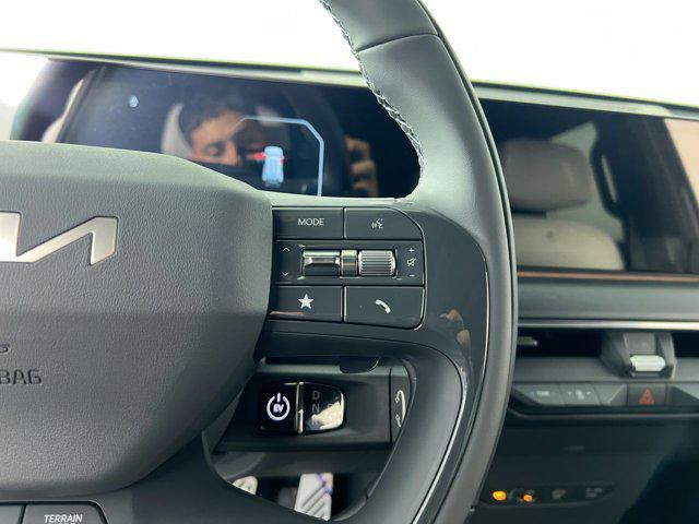 new 2026 Kia EV9 car, priced at $76,370