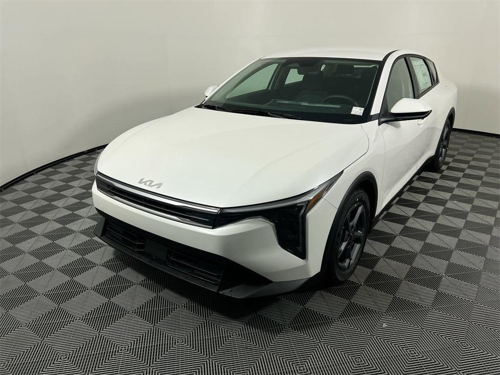 new 2025 Kia K4 car, priced at $24,900