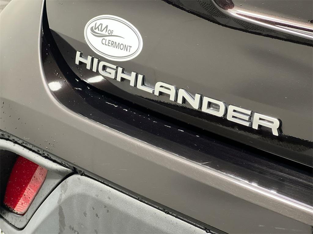 used 2020 Toyota Highlander car, priced at $26,500