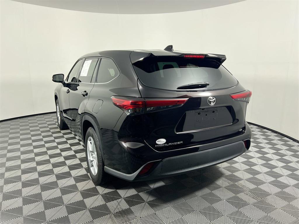 used 2020 Toyota Highlander car, priced at $26,500