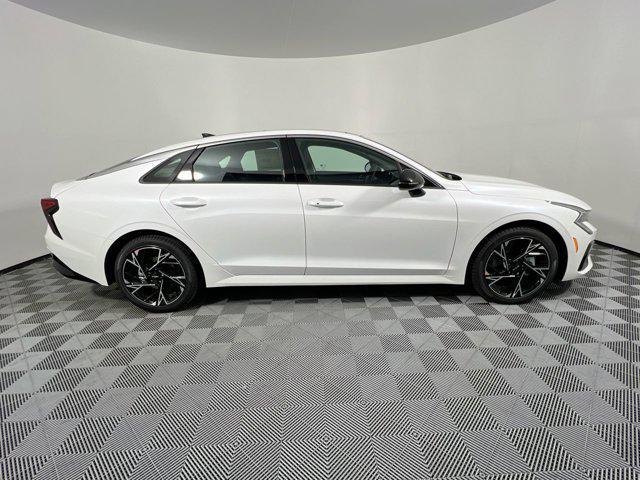 new 2025 Kia K5 car, priced at $29,453