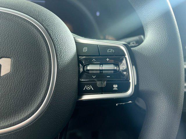 new 2025 Kia Sorento car, priced at $29,669