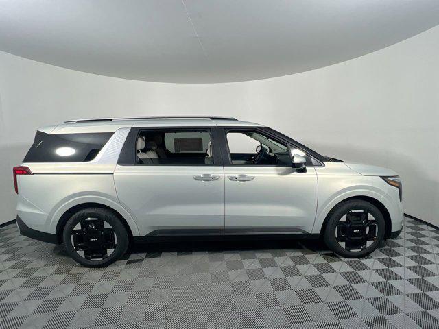 new 2025 Kia Carnival car, priced at $42,765
