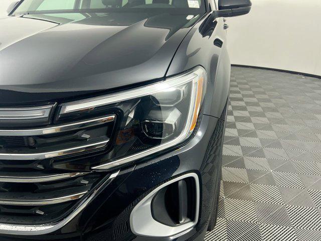 used 2024 Volkswagen Atlas car, priced at $34,000
