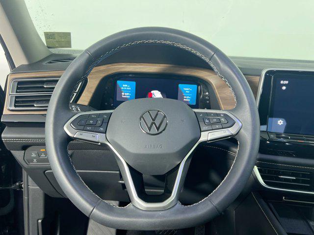 used 2024 Volkswagen Atlas car, priced at $34,000
