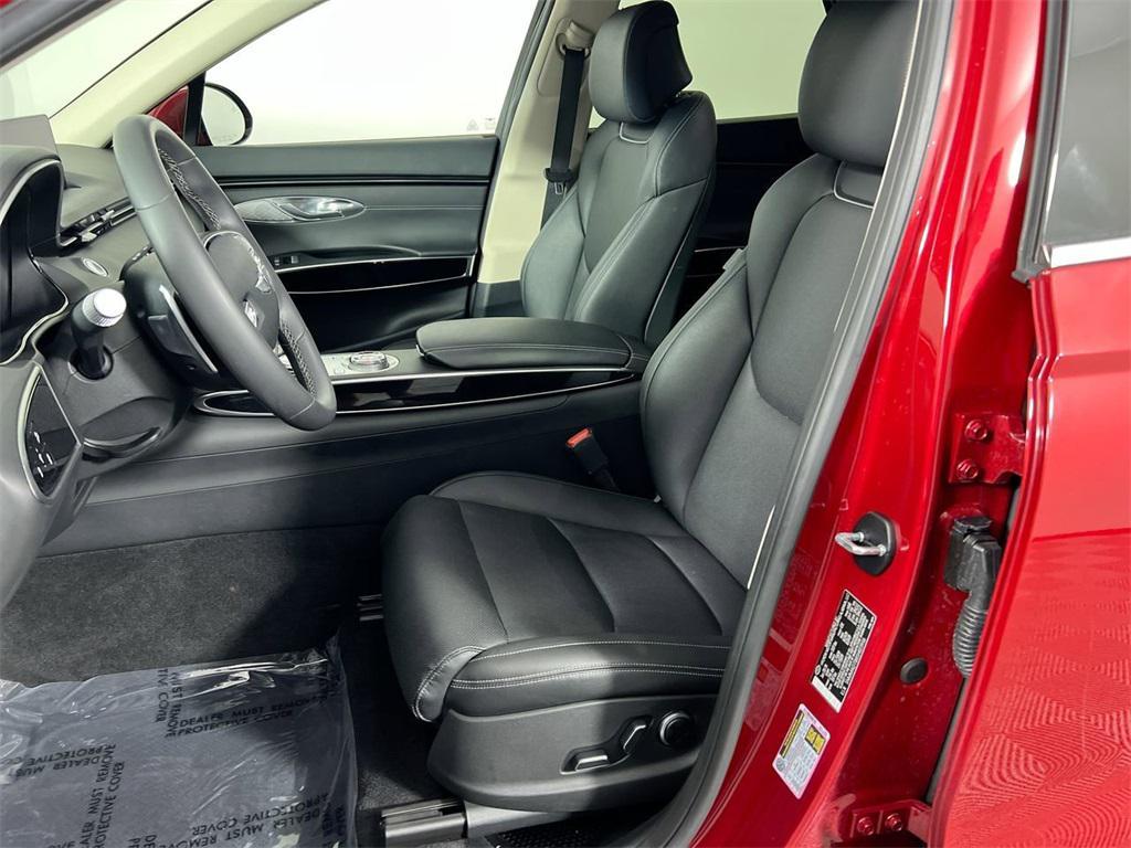 used 2025 Genesis GV70 car, priced at $37,950