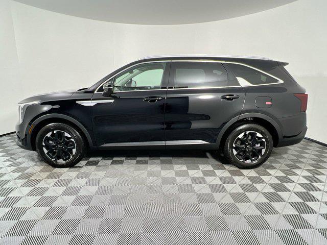 new 2025 Kia Sorento car, priced at $32,029