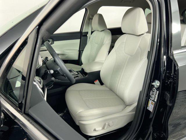 new 2025 Kia Sorento car, priced at $32,029