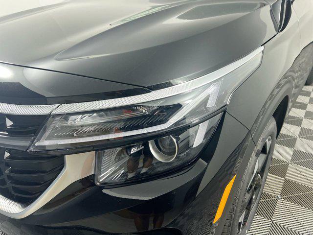 new 2025 Kia Seltos car, priced at $27,305