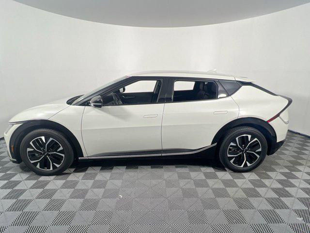 new 2024 Kia EV6 car, priced at $42,116