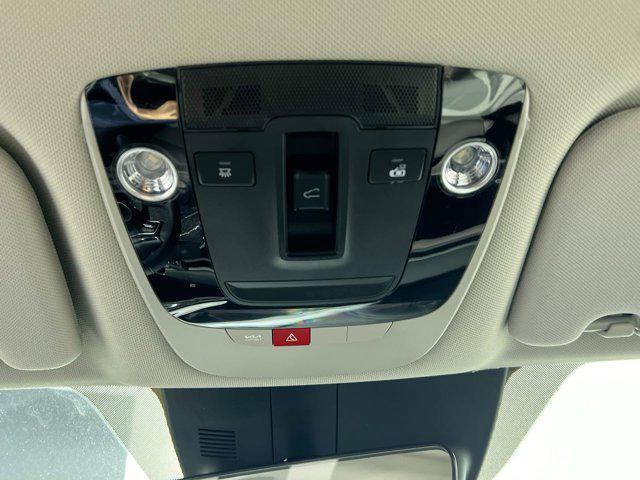 new 2025 Kia Sorento car, priced at $35,233