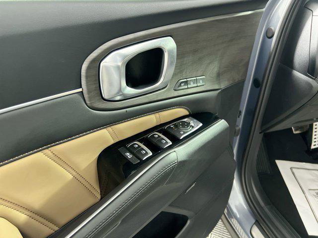 used 2024 Kia Sorento car, priced at $42,000
