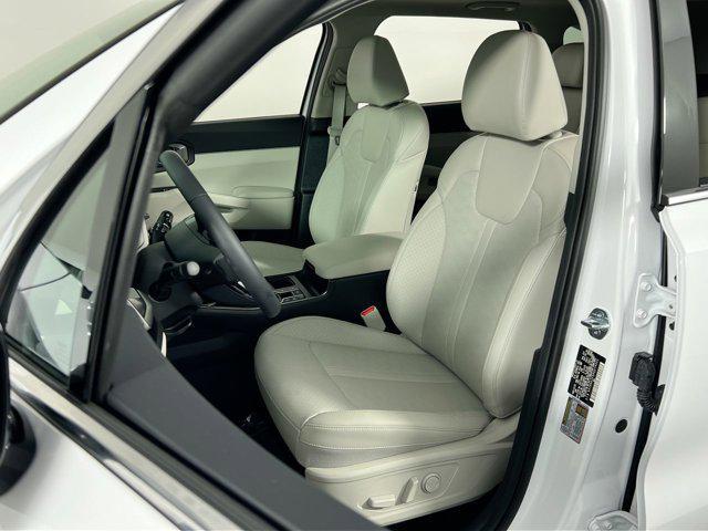 new 2025 Kia Sorento car, priced at $36,090