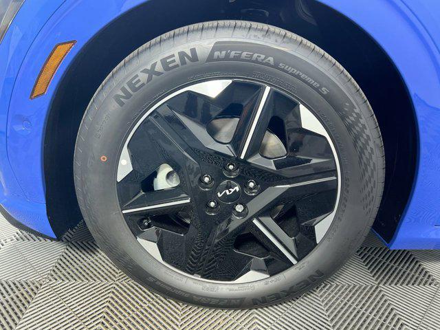 new 2025 Kia EV6 car, priced at $56,610