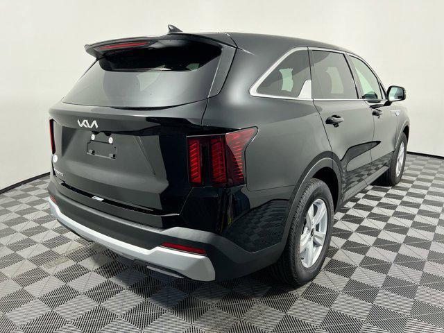 new 2025 Kia Sorento car, priced at $30,756