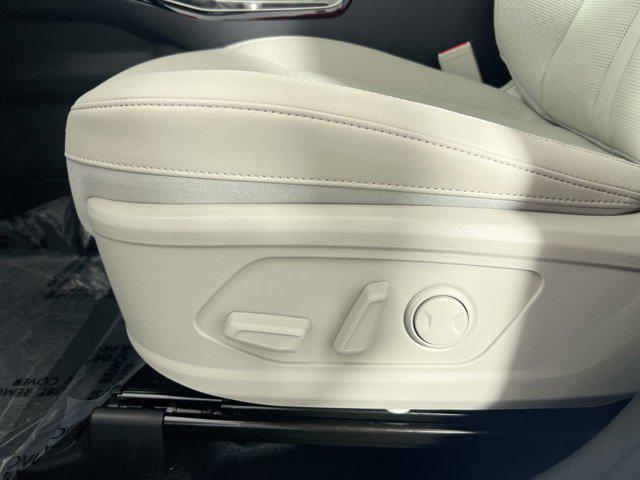 new 2025 Kia Sorento car, priced at $38,124