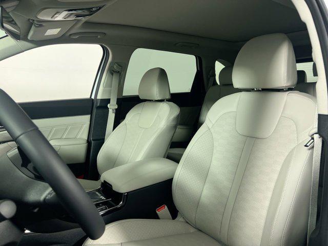 new 2025 Kia Sorento car, priced at $38,124