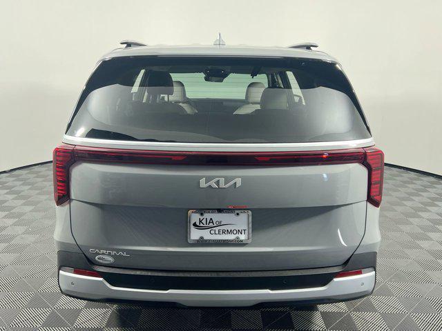 new 2025 Kia Carnival car, priced at $43,260