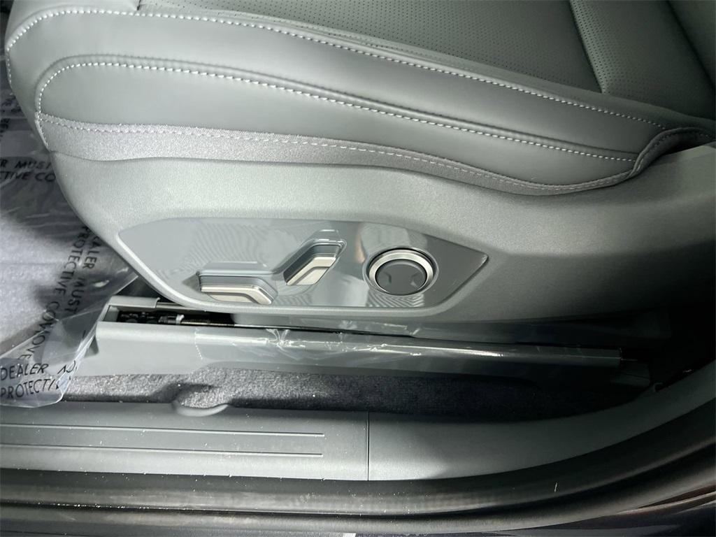 new 2026 Kia EV9 car, priced at $60,235