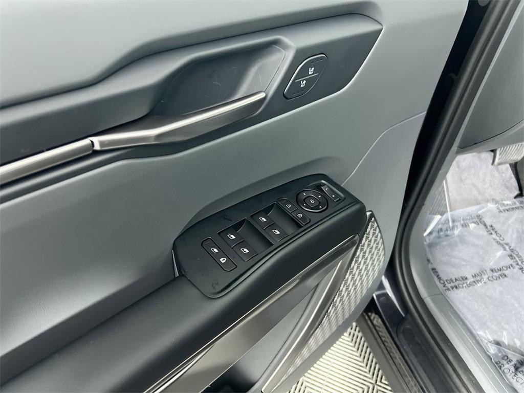 new 2026 Kia EV9 car, priced at $60,235