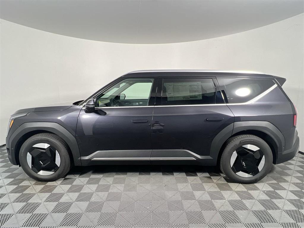 new 2026 Kia EV9 car, priced at $60,235