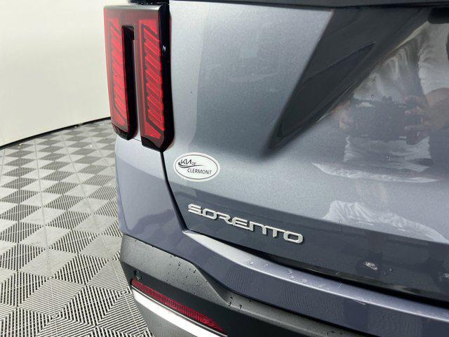 new 2025 Kia Sorento car, priced at $32,029