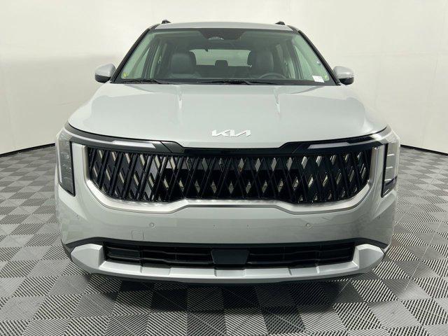 new 2025 Kia Carnival car, priced at $43,660
