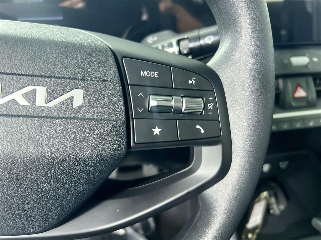 new 2025 Kia K4 car, priced at $23,375