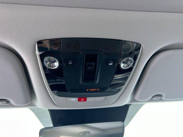 new 2025 Kia Sorento car, priced at $35,919
