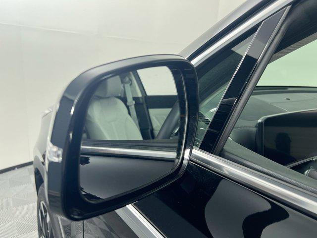 new 2025 Kia Sorento car, priced at $35,919