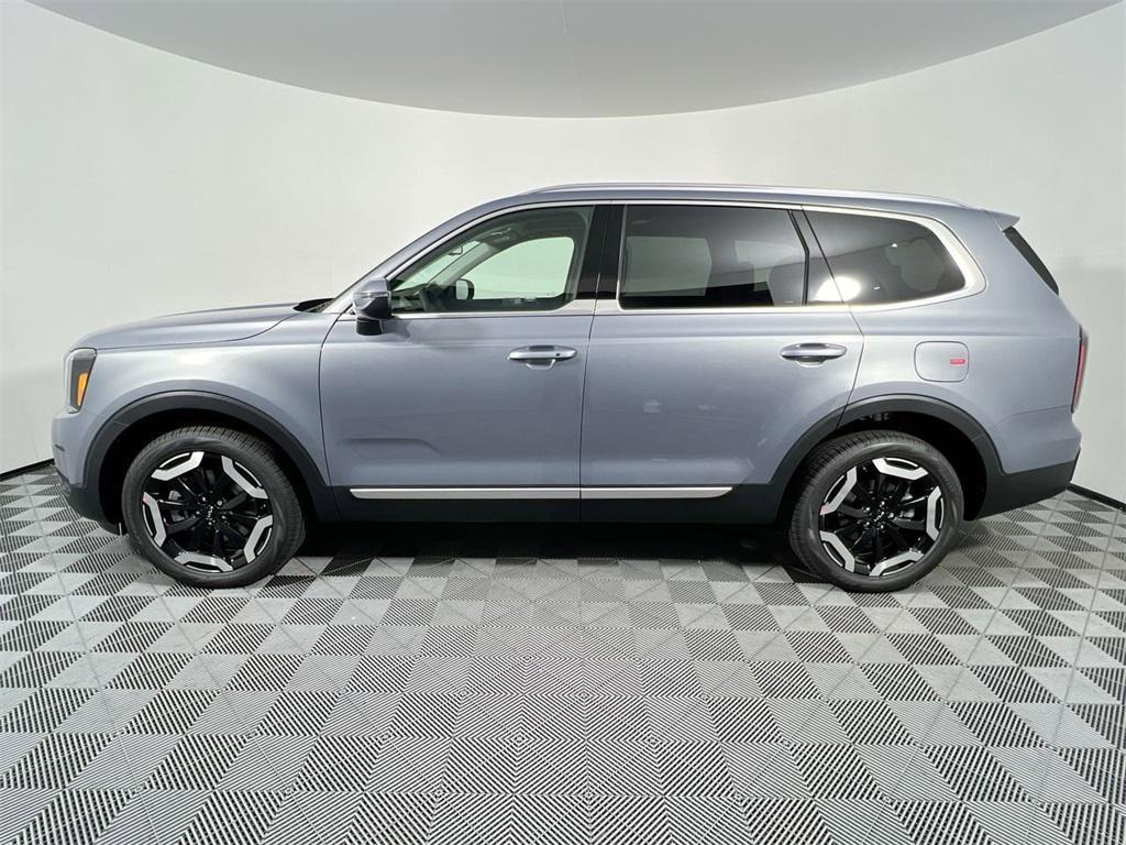 new 2025 Kia Telluride car, priced at $44,685