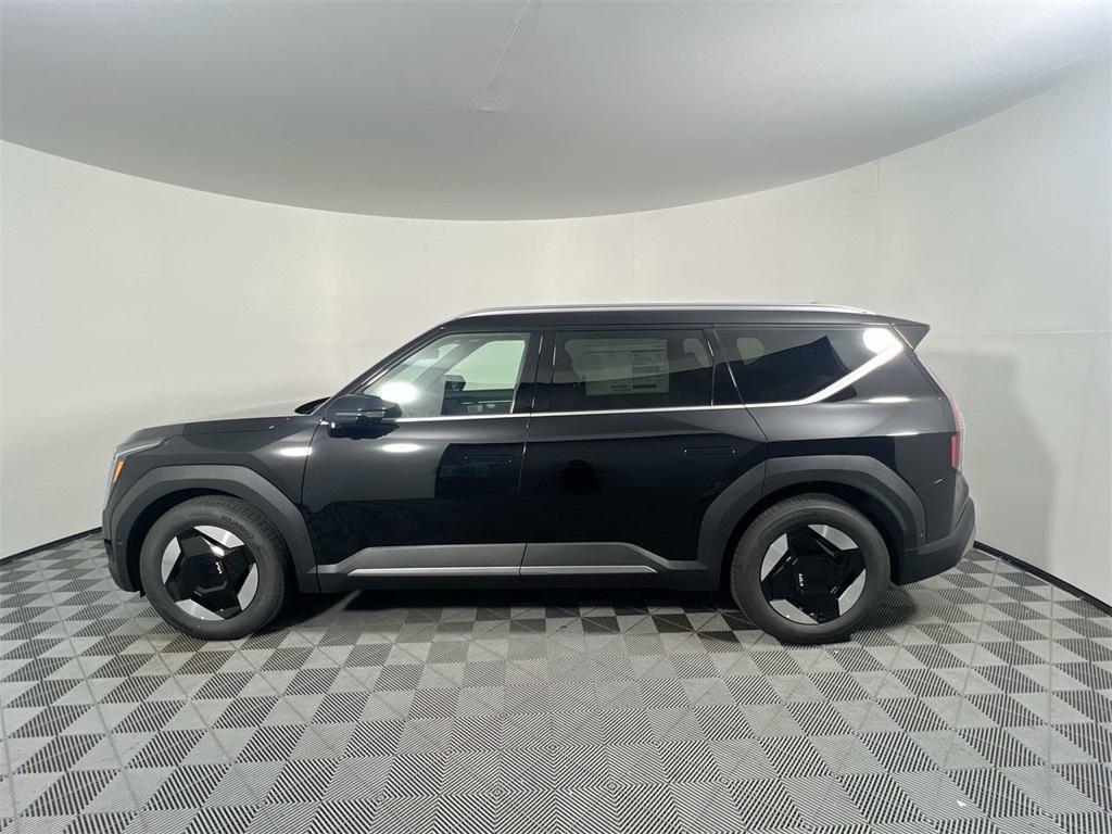 new 2026 Kia EV9 car, priced at $66,495