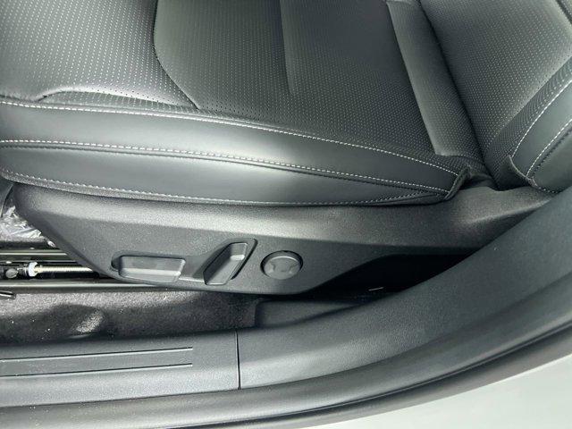 new 2025 Kia EV6 car, priced at $52,080