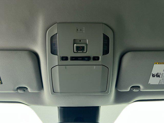 used 2021 Toyota Highlander car, priced at $29,250