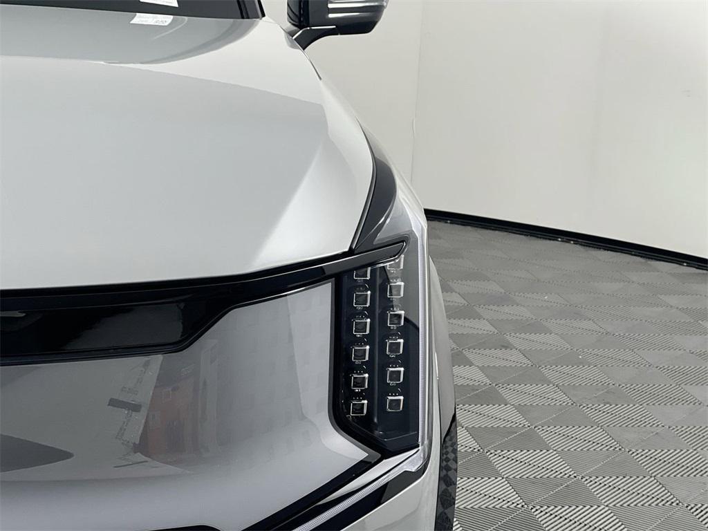 new 2026 Kia EV9 car, priced at $72,300